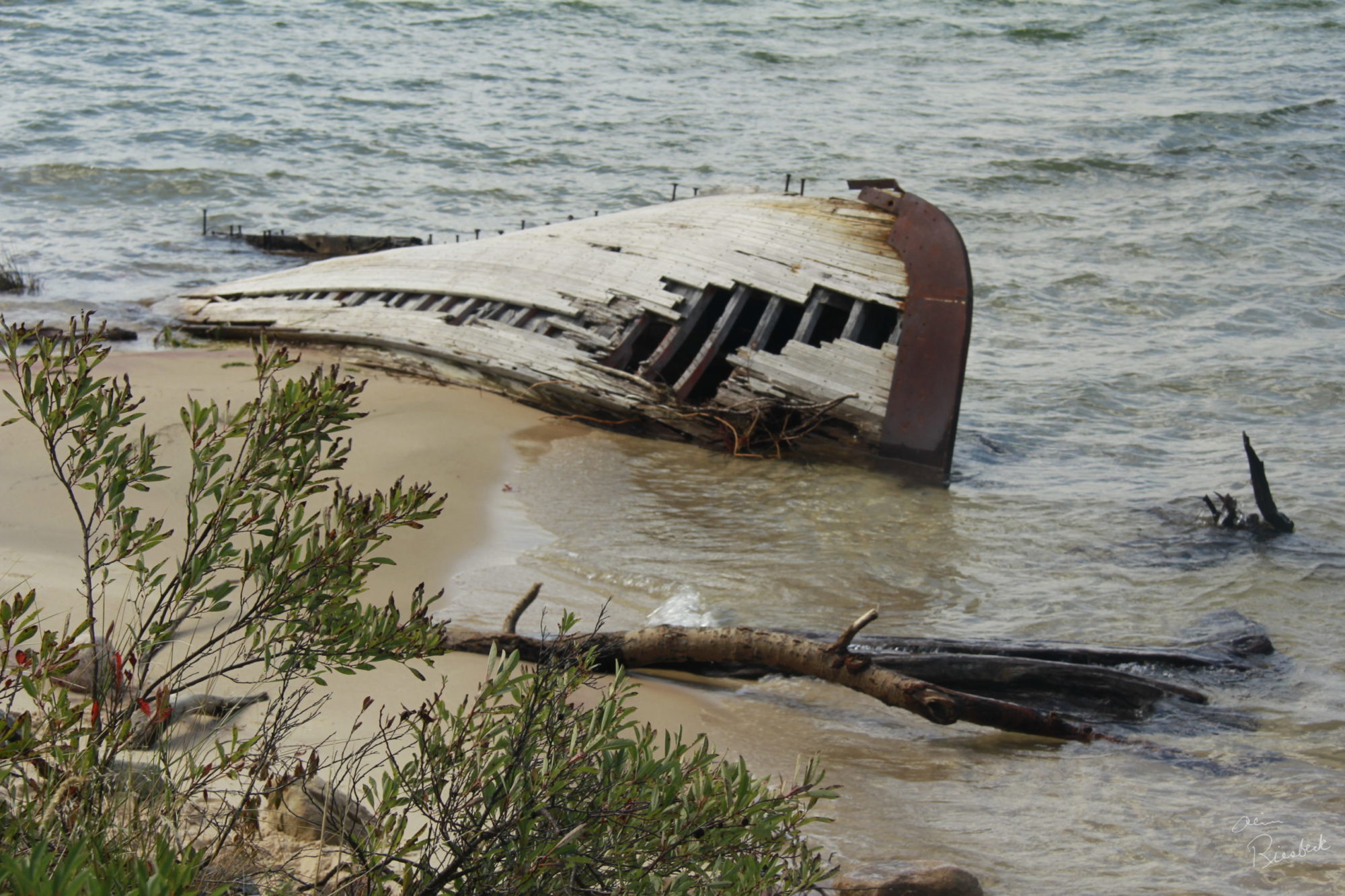 boat wreck (Watermarked)